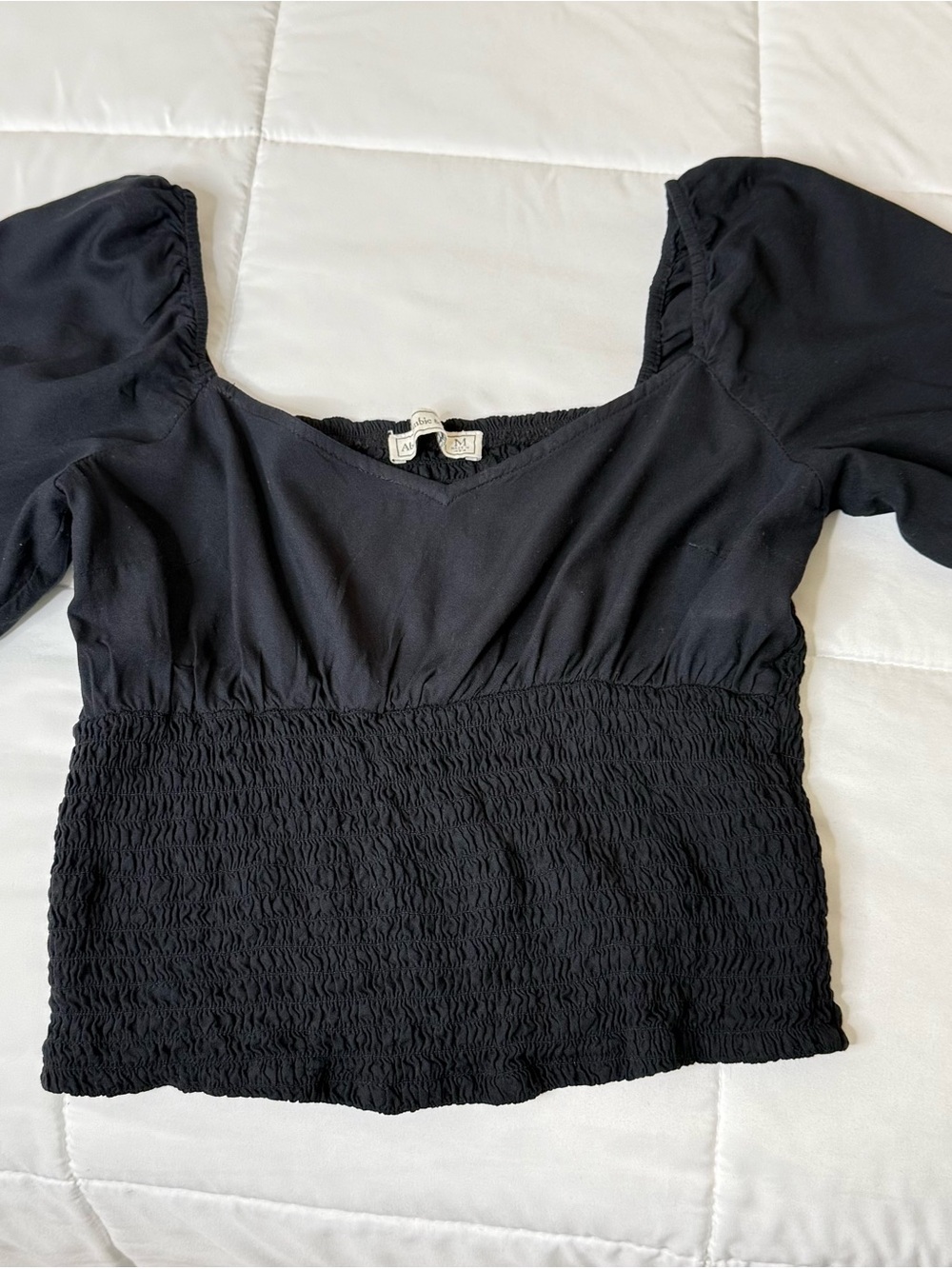 Abercrombie & Fitch Black Crop Shirred Top Size M Puff Short Sleeve Blouse Chic